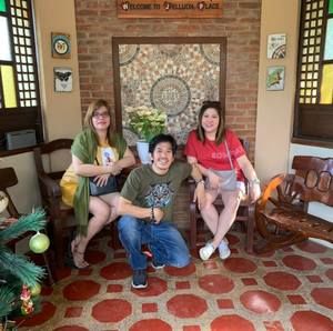 Meet your Posher, Anna liza